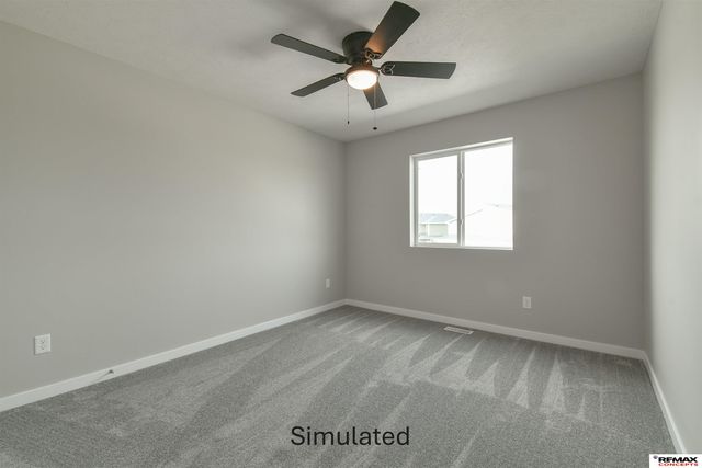 10856 Legends Lane, Lincoln, NE 68527