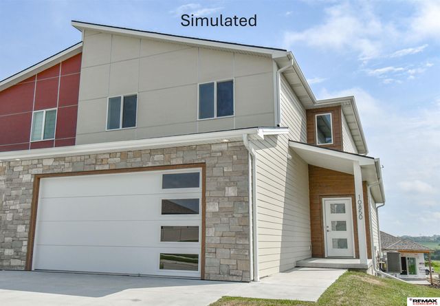 10856 Legends Lane, Lincoln, NE 68527