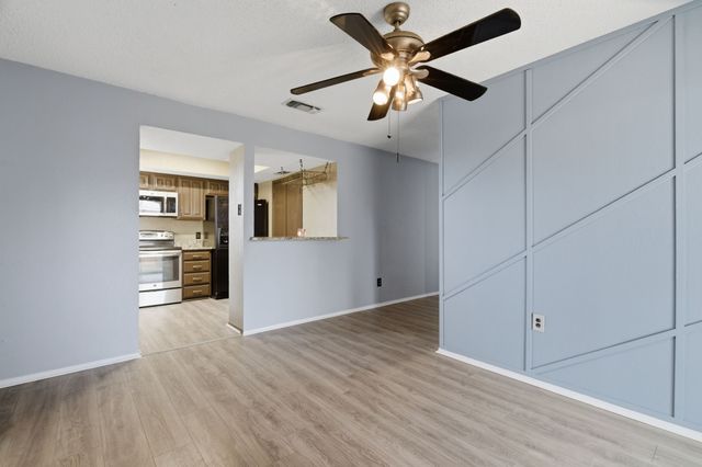 2253 Spicewood Lane, Carrollton, TX 75006