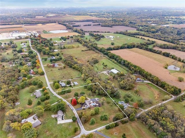 201 E 177th Street, Belton, MO 64012