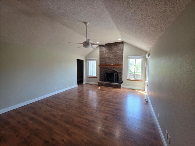 201 E 177th Street, Belton, MO 64012