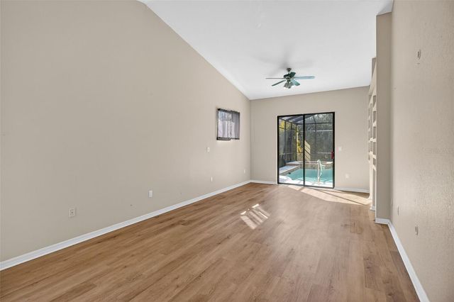 5237 LAS FLORES VIADUCT, New Port Richey, FL 34655