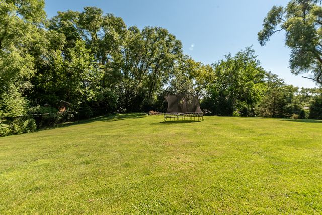 1212 Algonquin Road, Fox River Grove, IL 60021