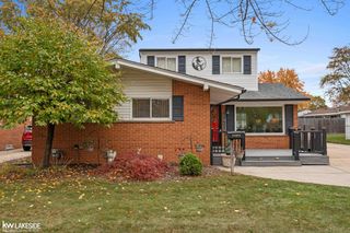 15457 Everly Street, Roseville, MI 48066