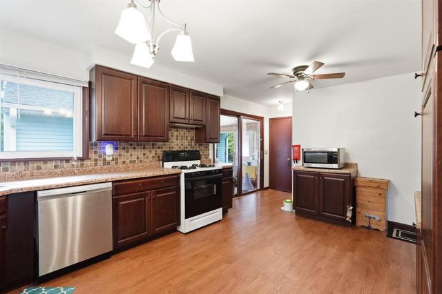 354 Maloney Drive, Fitchburg, WI 53713