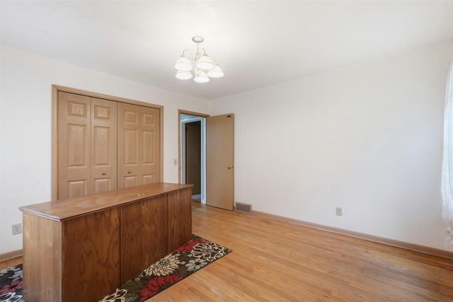354 Maloney Drive, Fitchburg, WI 53713