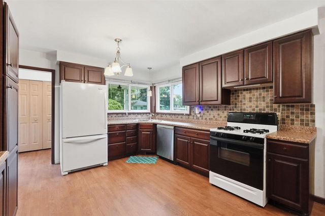 354 Maloney Drive, Fitchburg, WI 53713