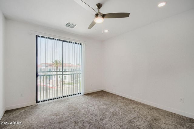 2511 W QUEEN CREEK Road 276, Chandler, AZ 85248