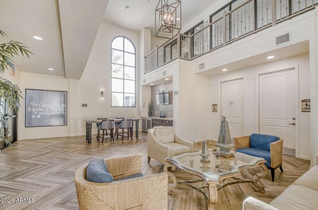 2511 W QUEEN CREEK Road 276, Chandler, AZ 85248