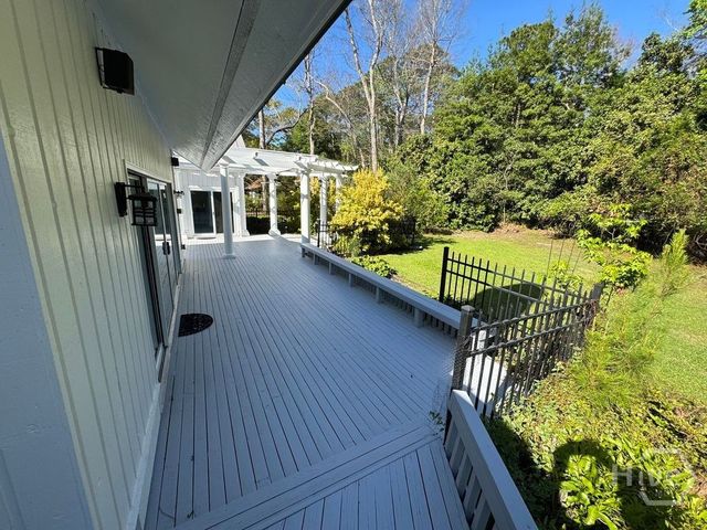26 Hemingway Drive, Savannah, GA 31411