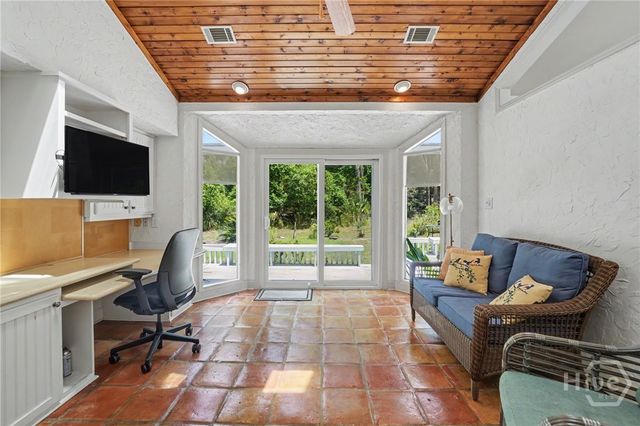 26 Hemingway Drive, Savannah, GA 31411