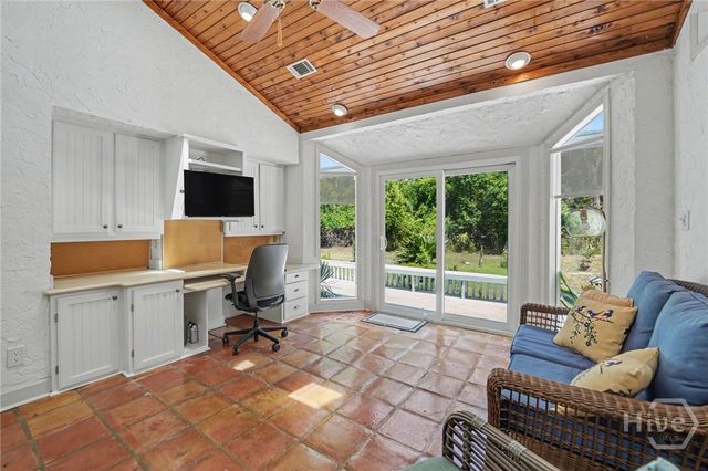 26 Hemingway Drive, Savannah, GA 31411