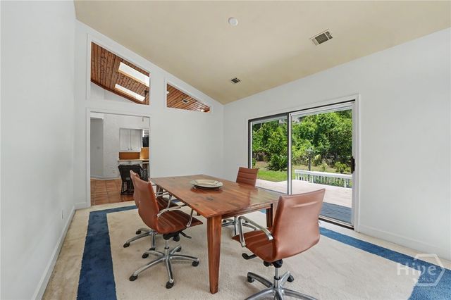 26 Hemingway Drive, Savannah, GA 31411