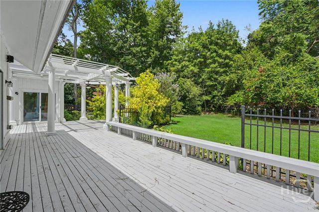 26 Hemingway Drive, Savannah, GA 31411