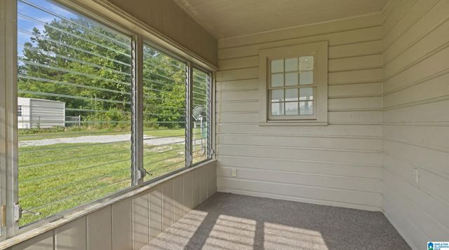 536 10TH AVENUE, Pleasant Grove, AL 35127