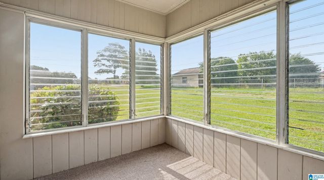 536 10TH AVENUE, Pleasant Grove, AL 35127