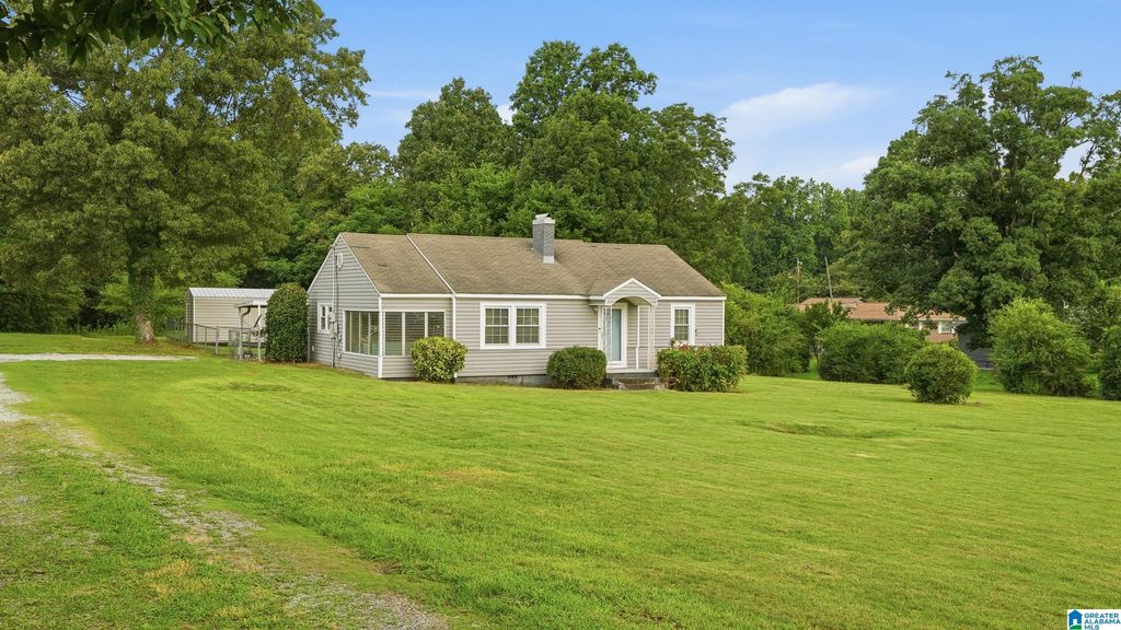 536 10TH AVENUE, Pleasant Grove, AL 35127