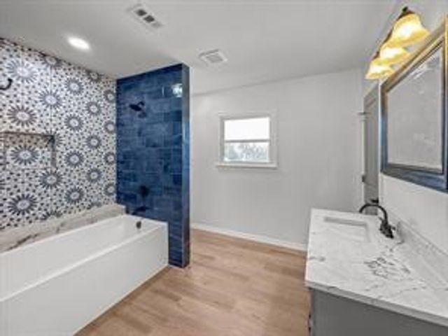 501 Roach Street, Bowie, TX 76230
