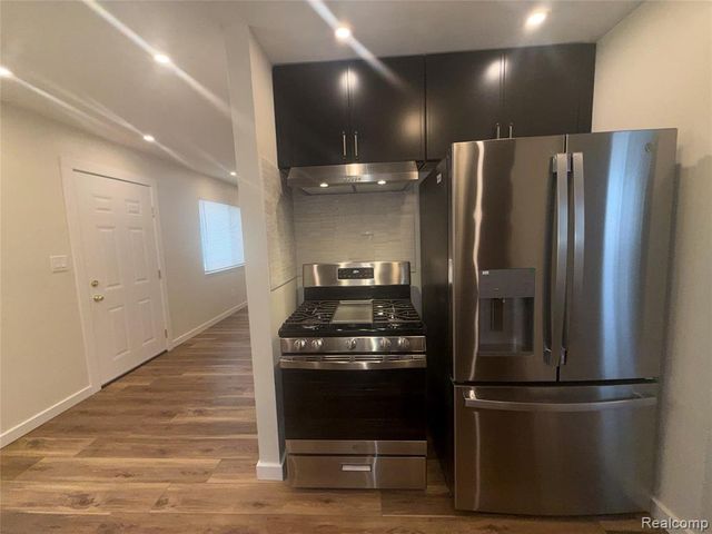 7643 Rivard Avenue, Warren, MI 48091