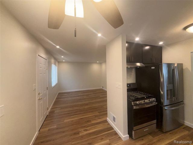 7643 Rivard Avenue, Warren, MI 48091