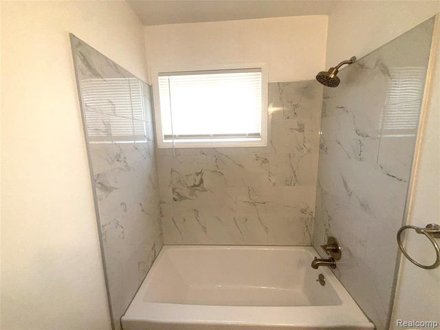 7643 Rivard Avenue, Warren, MI 48091