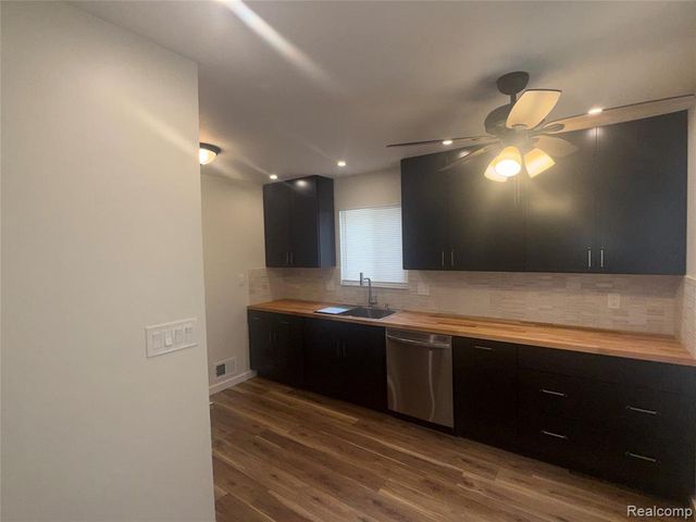 7643 Rivard Avenue, Warren, MI 48091