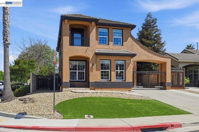 1499 Aspen Ct, Livermore, CA 94551