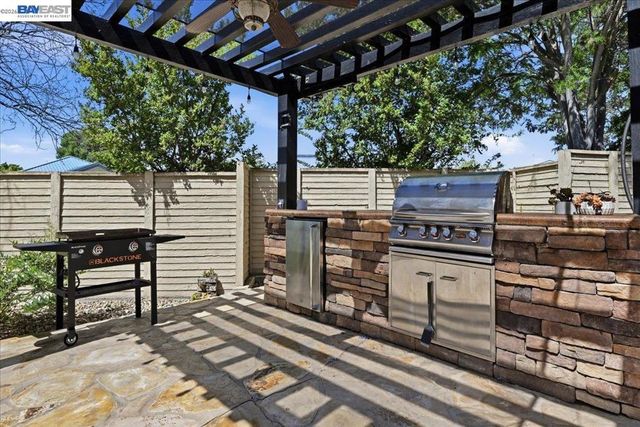 1499 Aspen Ct, Livermore, CA 94551