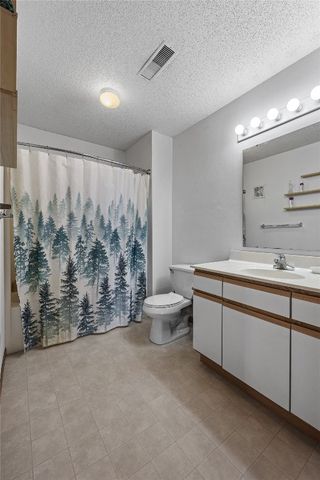 2614 Triple Crown Lane 11, Iowa City, IA 52240