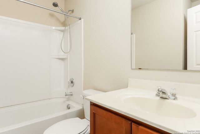 11846 SILVER COINS, San Antonio, TX 78254