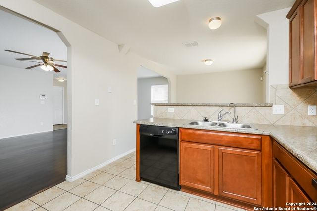 11846 SILVER COINS, San Antonio, TX 78254