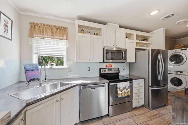 1956 Live Oak, Canyon Lake, TX 78133