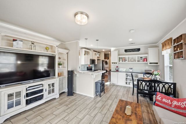 1956 Live Oak, Canyon Lake, TX 78133