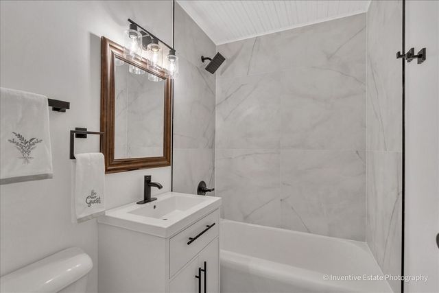 426 Suwanee Street, Park Forest, IL 60466