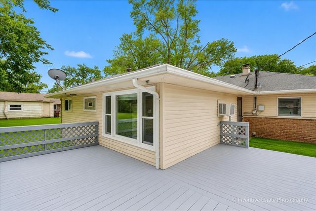 426 Suwanee Street, Park Forest, IL 60466
