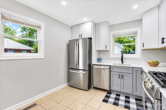 426 Suwanee Street, Park Forest, IL 60466