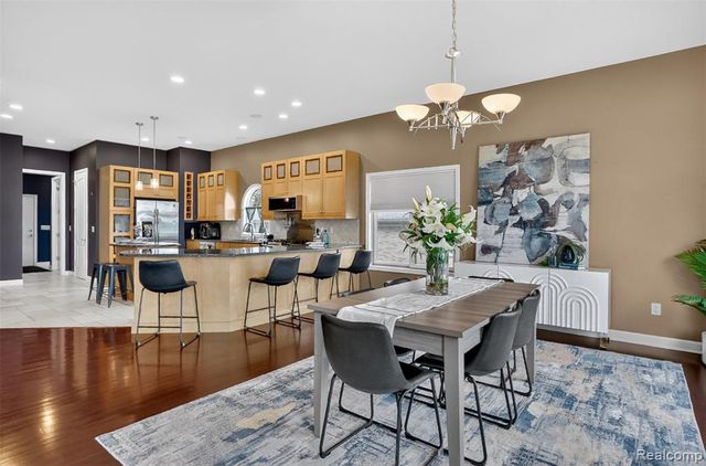 3071 School Lake Drive, Brighton, MI 48114