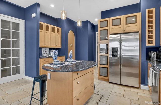 3071 School Lake Drive, Brighton, MI 48114
