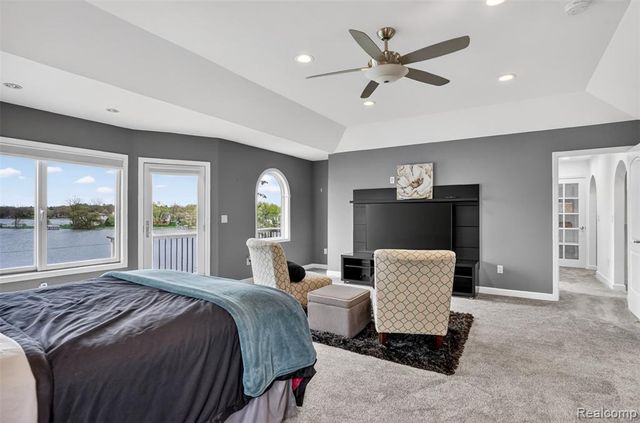 3071 School Lake Drive, Brighton, MI 48114