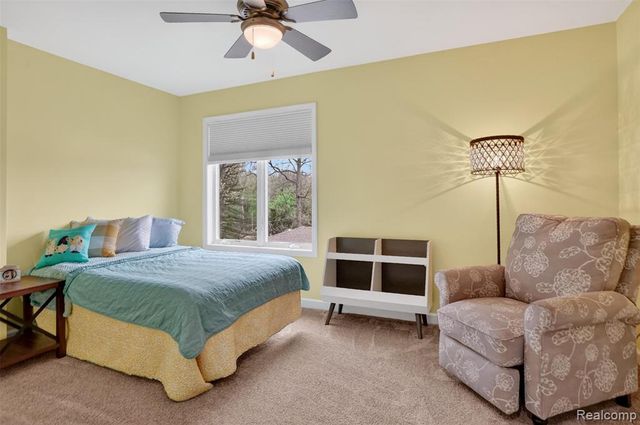 3071 School Lake Drive, Brighton, MI 48114