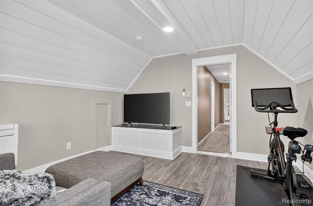 3071 School Lake Drive, Brighton, MI 48114