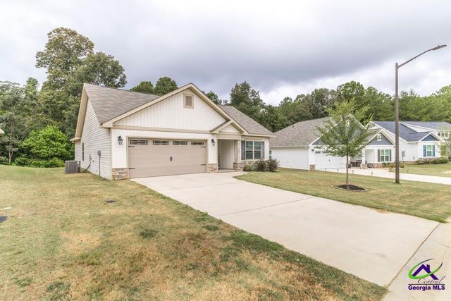141 Red Tail Circle, Byron, GA 31008