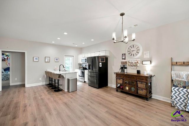 141 Red Tail Circle, Byron, GA 31008
