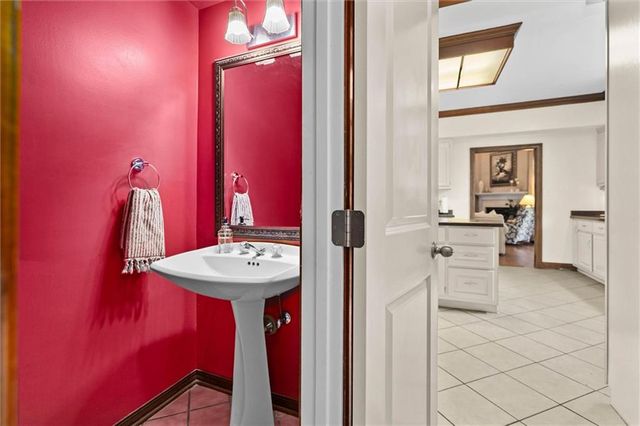 3820 St Andrews Lane W, Mobile, AL 36693