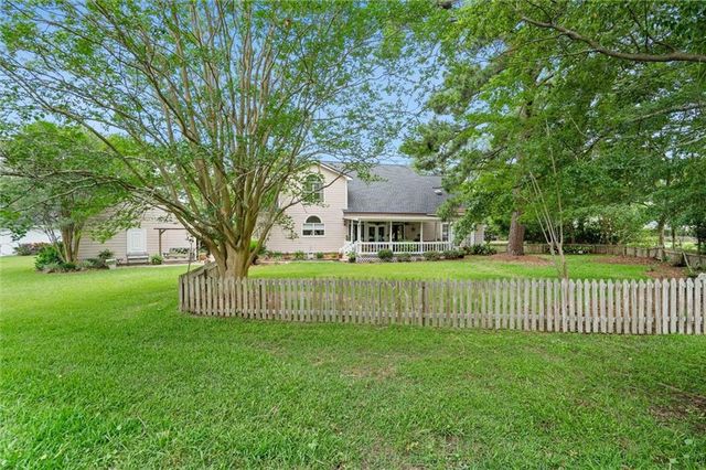 3820 St Andrews Lane W, Mobile, AL 36693