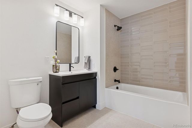 1434 W Lake Avenue, Littleton, CO 80120