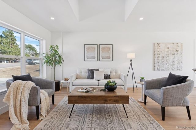 1434 W Lake Avenue, Littleton, CO 80120