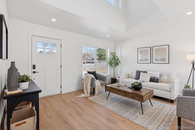 1434 W Lake Avenue, Littleton, CO 80120