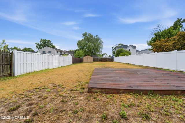 90 Fulton Street, Keyport, NJ 07735