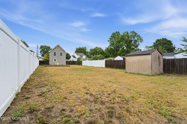 90 Fulton Street, Keyport, NJ 07735